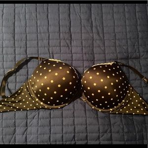 NWT Victoria’s Secret Miraculous Plunge bra 34DD
